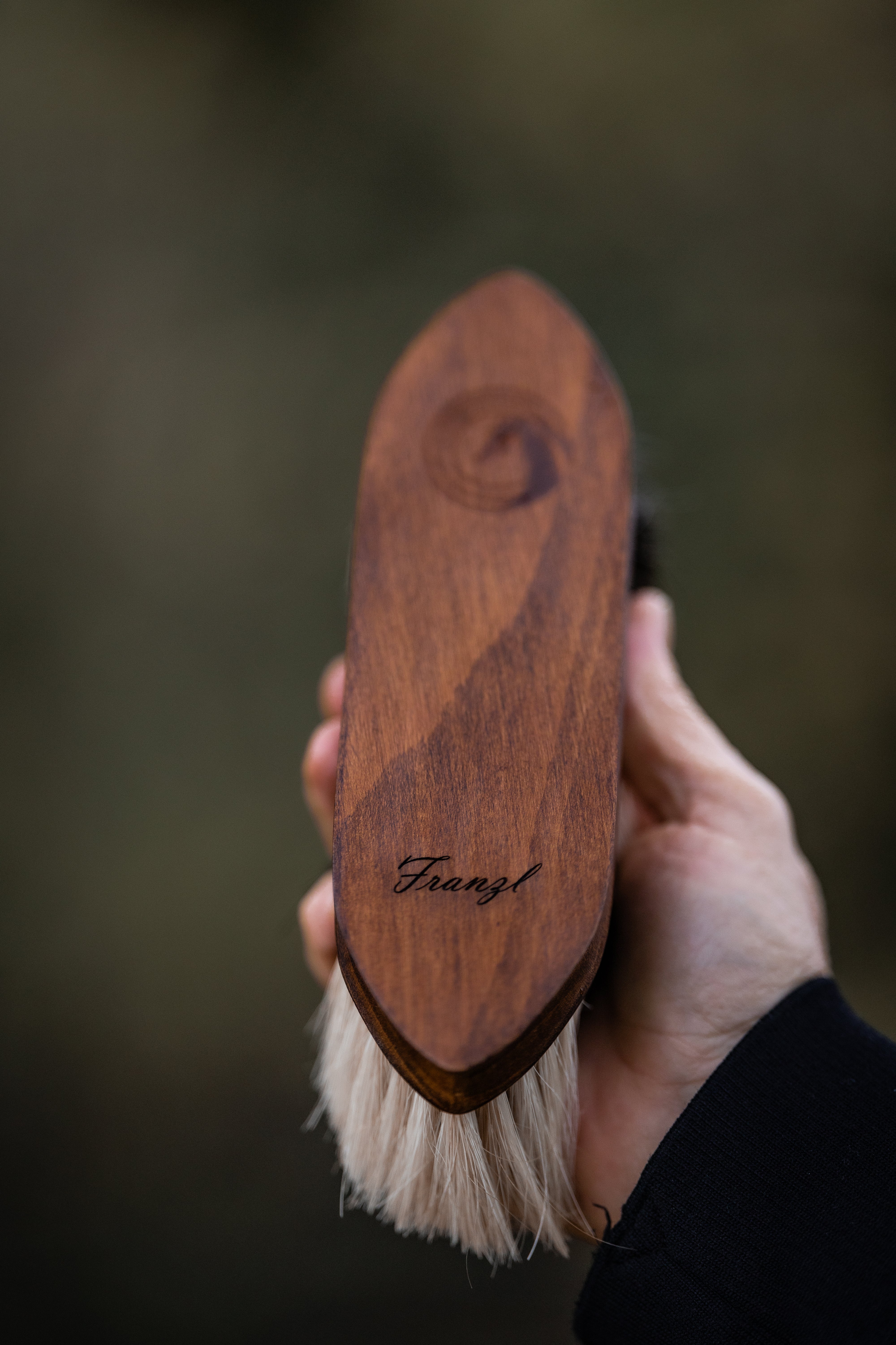 Thumbnail 3: Equimour Fellglanzbürste "FAVO"