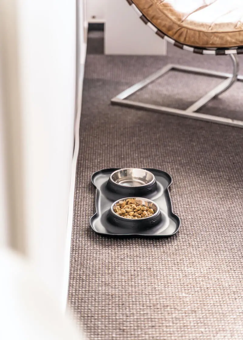 Thumbnail 7: Greenhero Futter- und Trinknapf mit Silikonmatte