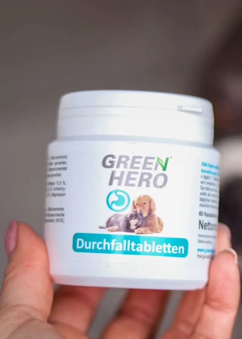 Thumbnail 3: Greenhero Durchfalltabletten für Hunde und Katzen | 60 Tabletten