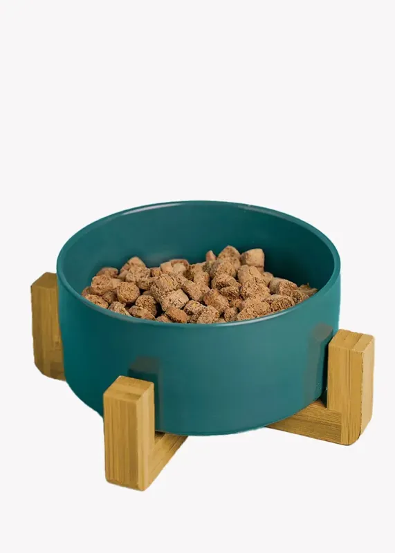 Greenhero Futternapf mit dekorativem Holzfuß | grün