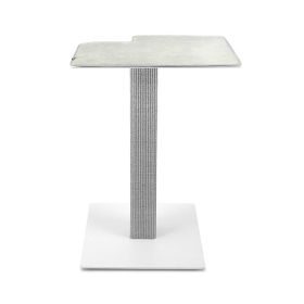 stylecats® Kratzsäule Clu Small mit Liegefläche weiß hellgrau Cozy hellgrau, 69 cm