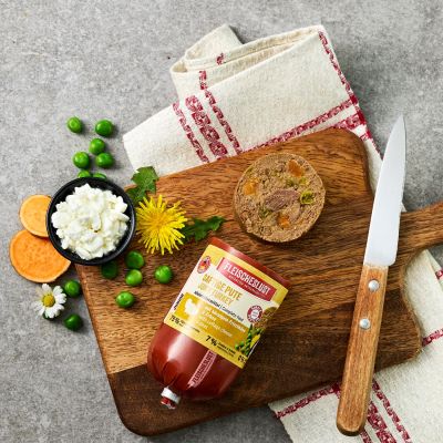 Thumbnail 1: Fleischeslust Saftige Pute mit körnigem Frischkäse & Erbse für Junioren 15 x 200 g