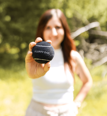 Thumbnail 5: Fluffy Dog Fluffy Ball – weicher Hundespielball aus veganem Material, robust & springfreudig