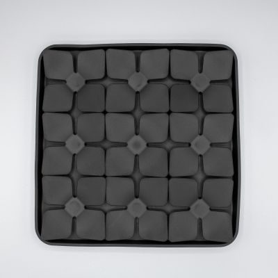 Bild 1 von 1: Lucky Hearts™ Such- und Schleckmatte Fly 20cm x 20cm schwarz