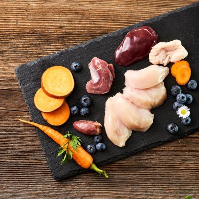 Fleischeslust Feines Geflügel mit Süßkartoffel, Heidelbeere & Kamille 15 x 200 g