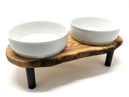 Olivenholz-erleben Futterstation RUSTY PLUS (2 x 0,9 Liter Porzellanschalen) "aufgebockt" für Futter & Wasser